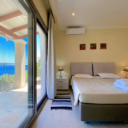 Vila Luxury With Heatable Private Pool By Dadovillas Kalámi