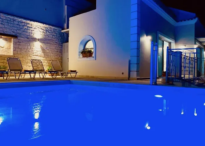 Luxury With Heatable Private Pool By Dadovillas * Kalami (Corfu)