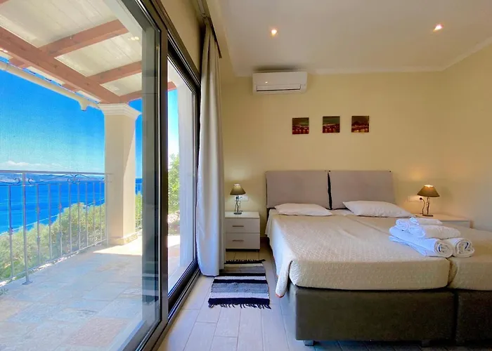 Vilă Luxury With Heatable Private Pool By Dadovillas Kalami (Corfu)