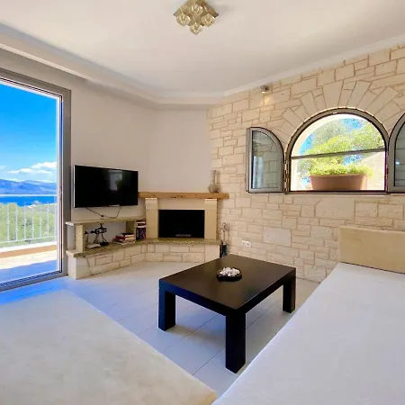 Villa Luxury With Heatable Private Pool By Dadovillas Kalámi